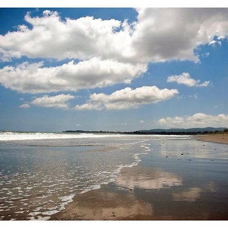 Agua Dulce On The Beach ปัวร์โตคิมาเนซ ภายนอก รูปภาพ