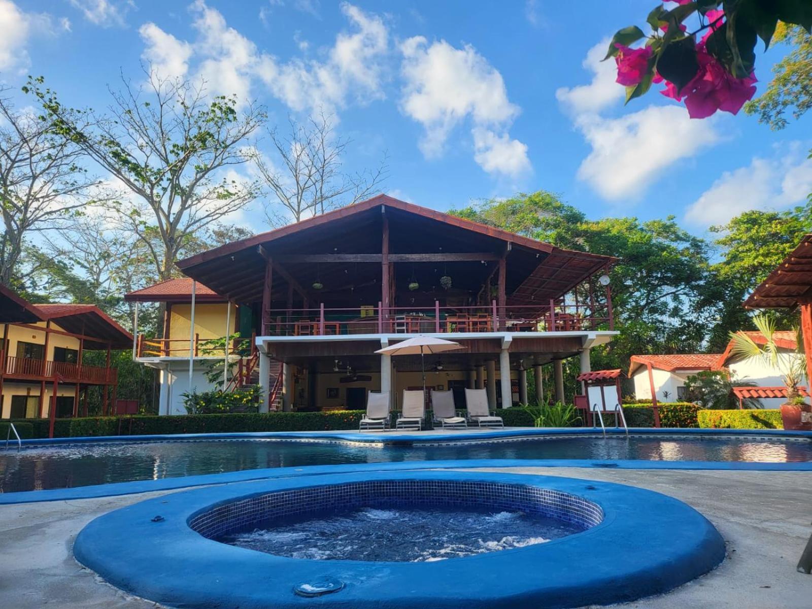 Agua Dulce On The Beach ปัวร์โตคิมาเนซ ภายนอก รูปภาพ