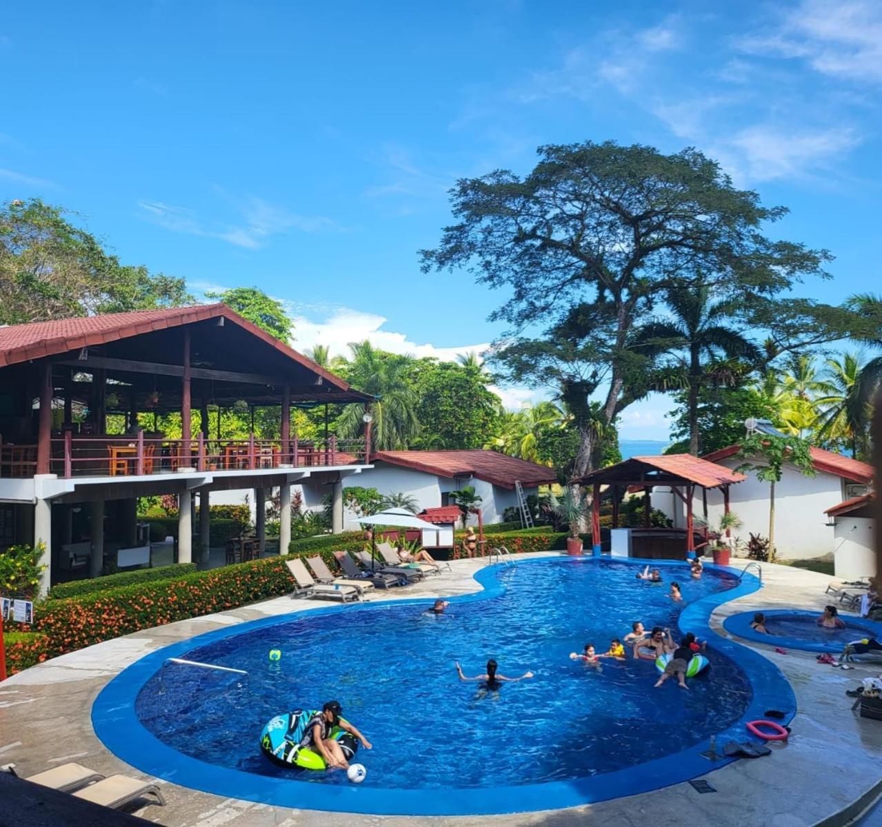 Agua Dulce On The Beach ปัวร์โตคิมาเนซ ภายนอก รูปภาพ