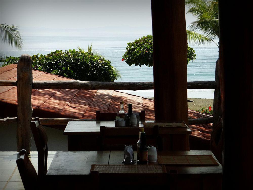 Agua Dulce On The Beach ปัวร์โตคิมาเนซ ภายนอก รูปภาพ