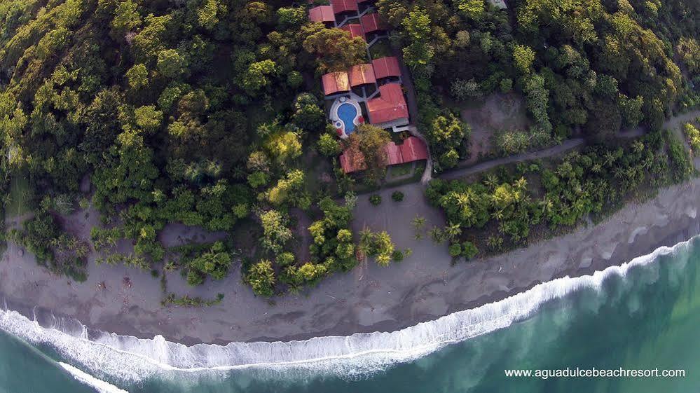 Agua Dulce On The Beach ปัวร์โตคิมาเนซ ภายนอก รูปภาพ