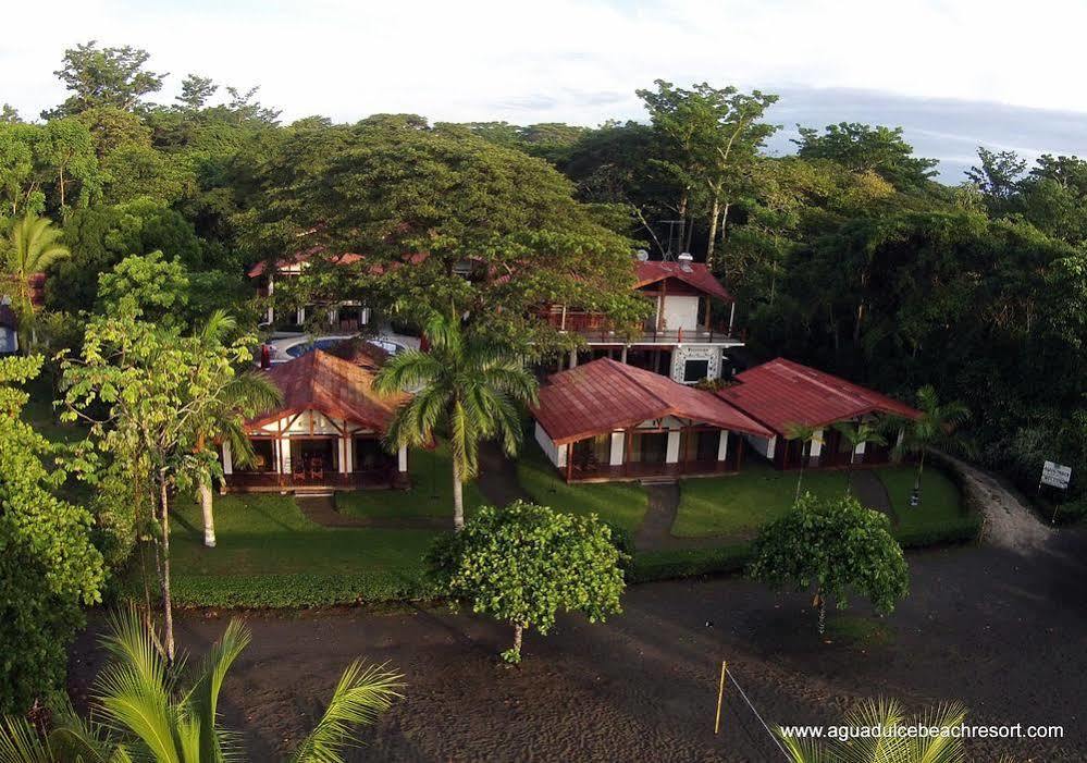 Agua Dulce On The Beach ปัวร์โตคิมาเนซ ภายนอก รูปภาพ