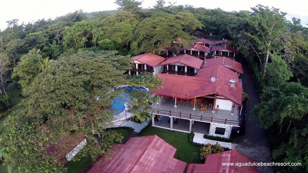 Agua Dulce On The Beach ปัวร์โตคิมาเนซ ภายนอก รูปภาพ