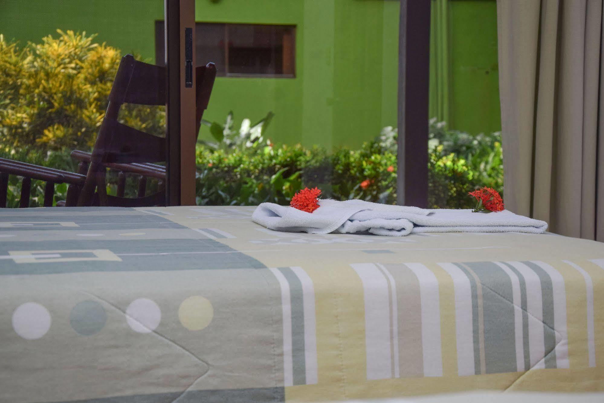 Agua Dulce On The Beach ปัวร์โตคิมาเนซ ภายนอก รูปภาพ
